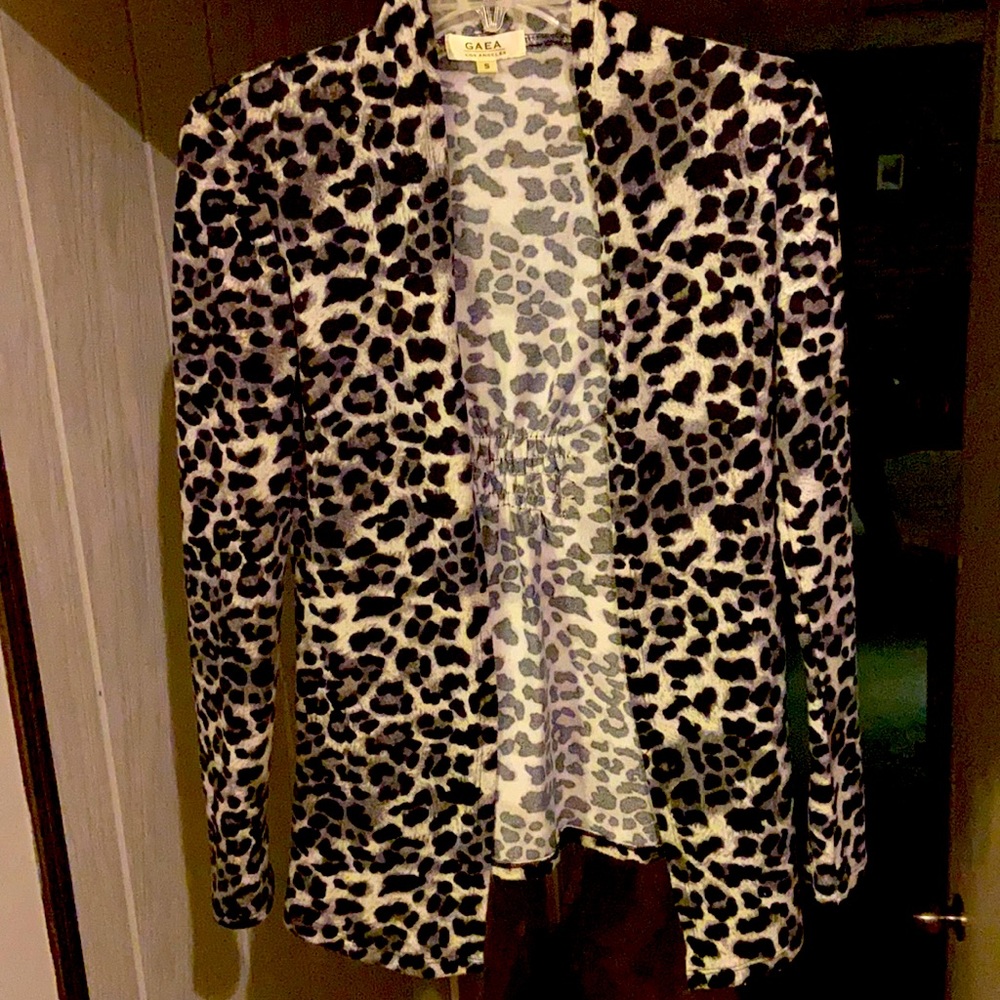 Lightweight sweatery jacket